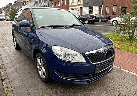 Skoda Fabia 1.2l- Klima-Tüv Neu Mit Garantie Kette Neu