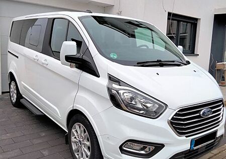 Ford Tourneo Custom 2,5Tonnen AHK,400Nm,Limited Edition,Titanium,Gar