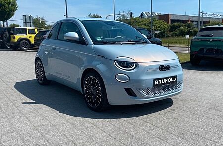 Fiat 500E la Prima ´´Himmelblau´´
