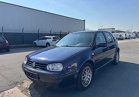 VW Golf Volkswagen 4 1.6 Lim.*KLIMA*ALUFELGEN*