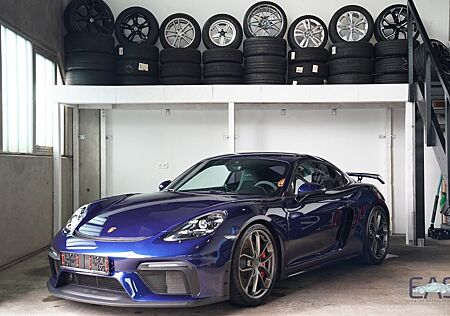 Porsche 718 Cayman GT4