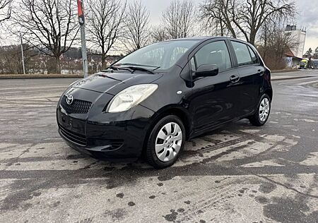 Toyota Yaris Luna 1.hand TÜV/NEU