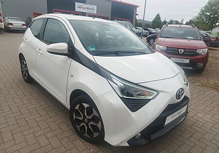 Toyota Aygo (X) Aygo -play club
