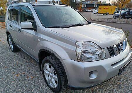 Nissan X-Trail Lang Allrad/Xenon/Klima/AHK/Tüv 10/2027