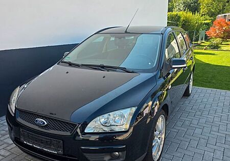 Ford Focus 1,8 Style Style