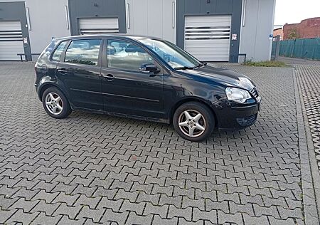 VW Polo Volkswagen IV Comfortline KLIMA 1.4 BENZIN