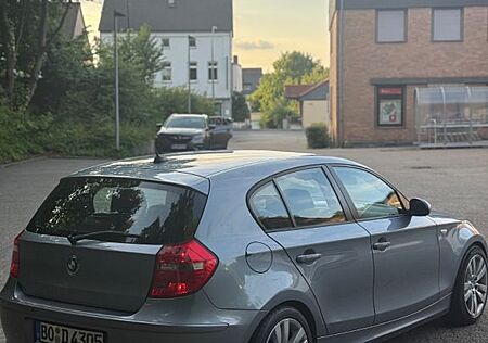 BMW 120d Steuerkette neu Multifunktionslenkrad