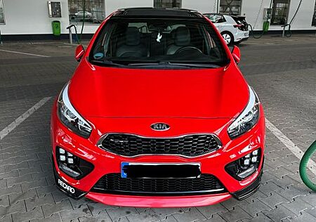 Kia Cee'd / Ceed 1.6 T-GDI GT-Track GT-Track