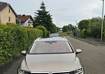 VW Passat Variant Volkswagen passat/2.Besitzer /Scheckheft/Tüv neu