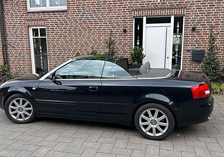 Audi A4 1.8 T Cabriolet - TÜV neu, 17" S-Line Felgen