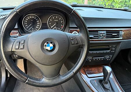 BMW 325i - TOP ZUSTAND