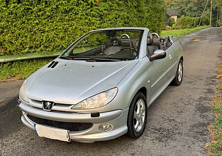 Peugeot 206 CC Sehr Gepflegt Tüv Neu