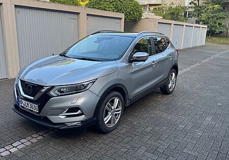 Nissan Qashqai 1.6 DIG-T Tekna Tekna