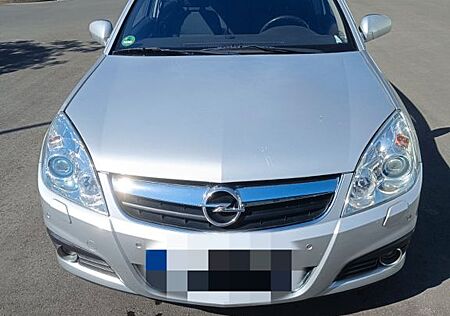 Opel Signum 1.8 - mit abnehmb. AHK