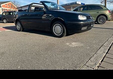 VW Golf Volkswagen 1.8 Classicline Cabriolet Classicline