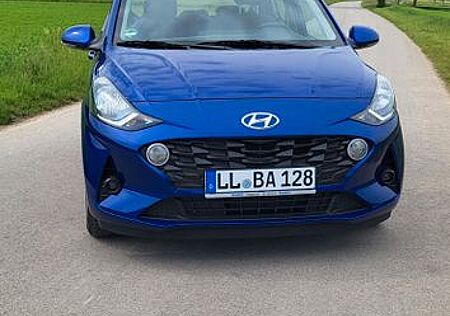 Hyundai i10 1.2 unfallfrei,wenige km,checkheft gepflegt