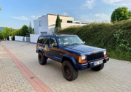 Jeep Cherokee 4.0 Limited Auto Limited