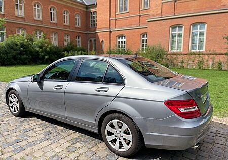 Mercedes-Benz C 200 BlueEFFICIENCY AVANTGARDE AVANTGARDE
