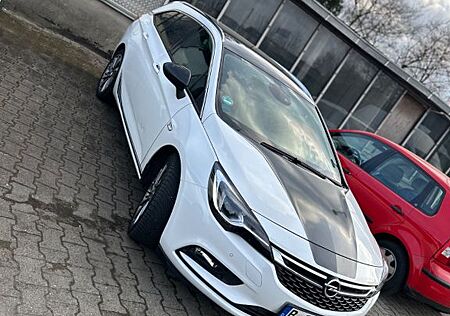 Opel Astra Sports Tourer+