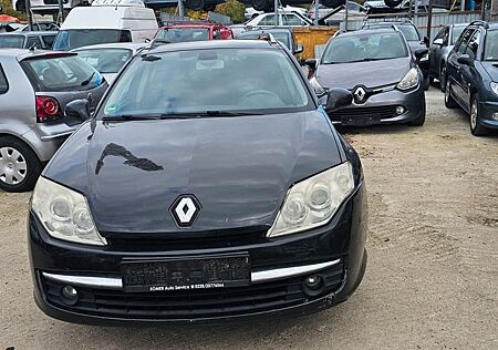 Renault Laguna Grandtour Dynamique 2.0 dCi FAP 110kW