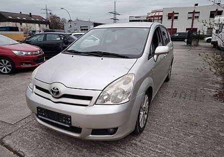 Toyota Corolla Verso 7 Sitzer