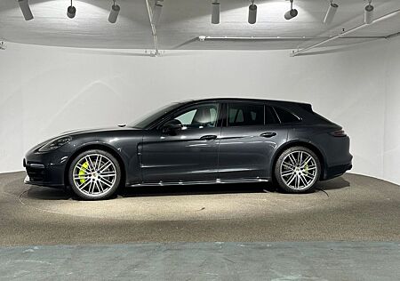 Porsche Panamera Sport Turismo 4 E-Hybrid