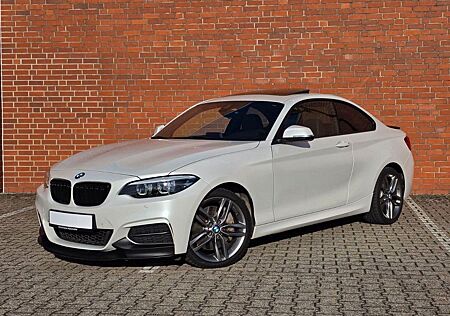 BMW 230i Coupé M Sport/LED/CarPlay