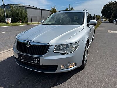 Skoda Superb Combi Comfort *1.Hand*SCHECKHEFT GEPFLEGT