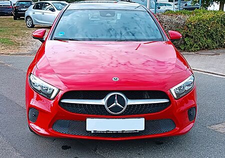 Mercedes-Benz A 180 PROGRESSIVE 7G- Automatik