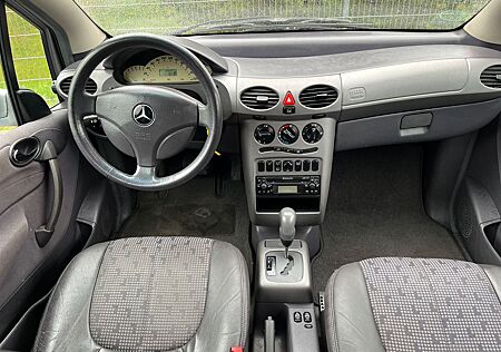 Mercedes-Benz A 160 AVANTGARDE Teilleder Automatik TÜV & AU neu