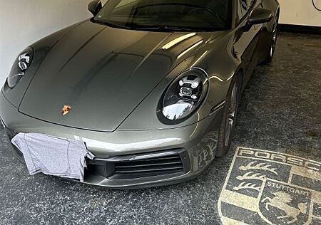 Porsche 992 Carrera 4S Cabriolet Carrera S