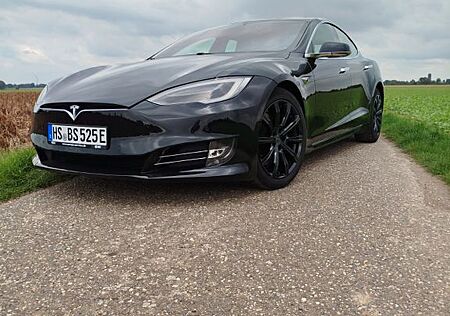 Tesla Model S gebraucht kaufen Tesla Model S 100D Premium soundsystem Winterpaket