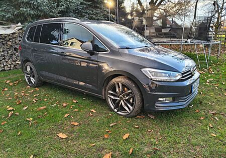 VW Touran Volkswagen 2.0 TDI SCR Highline BMT Highline