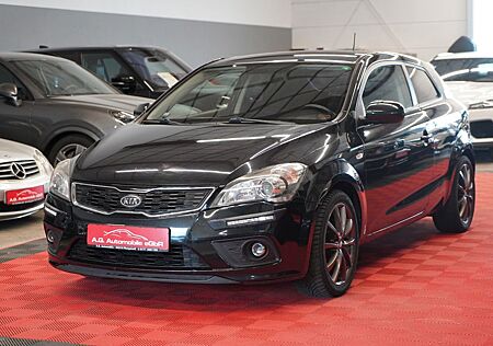 Kia Cee'd 1.6 Klimaaut*6Gang*Navi*Sitzh*Tempomat