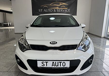 Kia Rio Dream Team