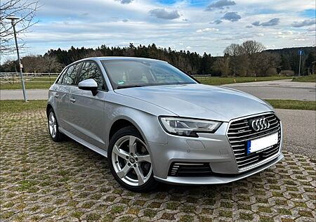 Audi A3 40 TFSI e S tronic advanced Sportback Temp.