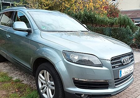 Audi Q7 3.0 TDI (DPF) 4L quattro tiptronic