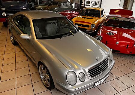 Mercedes-Benz CLK 200 ELEGANCE