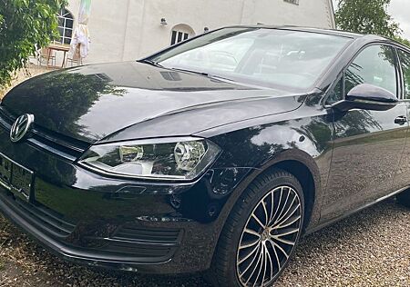 VW Golf Volkswagen 1.6 TDI Comfortline Comfortline