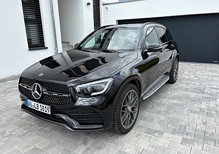 Mercedes-Benz GLC 300 d 4Matic AMG/Pano/Night/Multibeam