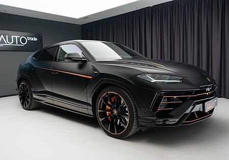 Lamborghini Urus Performante 60 Anniversario