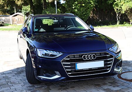 Audi A4 35 TDI S tronic Avant - Paket Tour, Business