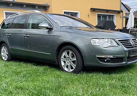 VW Passat Variant Volkswagen 2.0 TDI DPF DSG 125kW Highlin...