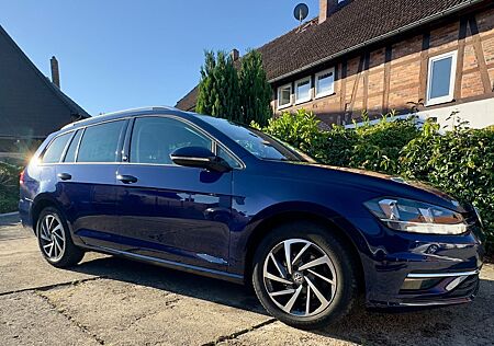 VW Golf Volkswagen 1.6 TDI Sound Variant Sound