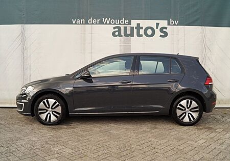 VW Golf Volkswagen e- 136pk automatik -NAVI-ACC-LED-ECC-PD