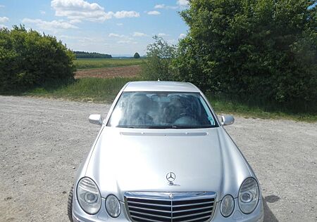 Mercedes-Benz E 280 4MATIC AVANTGARDE Avantgarde