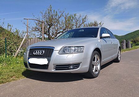 Audi A6 4F 3.2 FSI Quattro, Guter Zustand, Privatver.