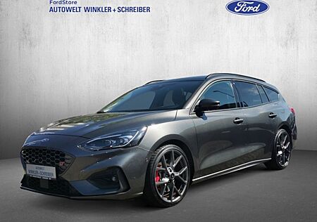 Ford Focus Turnier 2.3 EcoBoost S&S ST mit Styling-Pa