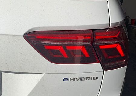 VW Tiguan Volkswagen 1.4 eHybrid OPF DSG Elegance Elegance