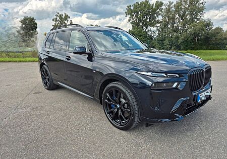 BMW X7 xDrive40i M Sport Neuwagen